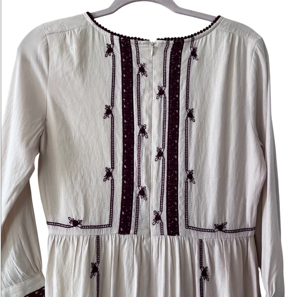 NWT Current Air Embroidered Tunic Dress in Cream and Burgundy size Small - Picture 6 of 15
